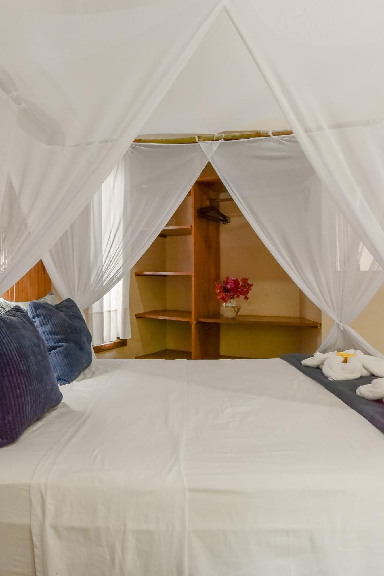 Sonhos De Praia, Facil Acesso A Praia, Rua Mucuge E Beco Cores Guest house 2*